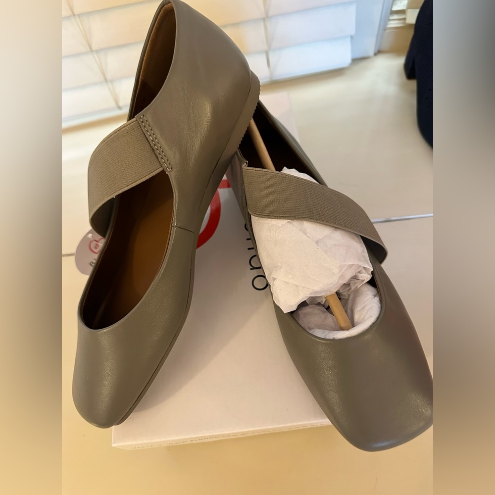 Women's NIB Blondo Ballet Flats, 8 1/2,